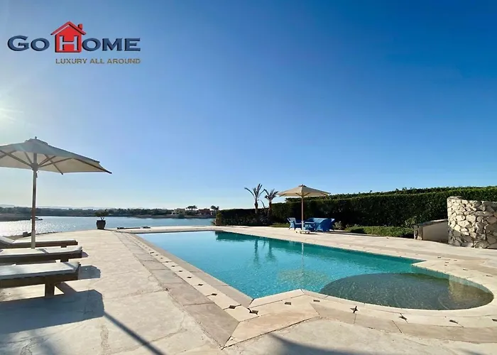 Villa Stylish 4br V15 With A Private Heated Pool At White Hurgada