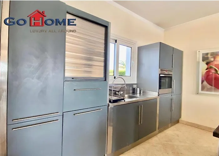 Stylish 4br V15 With A Private Heated Pool At White * Hurgada
