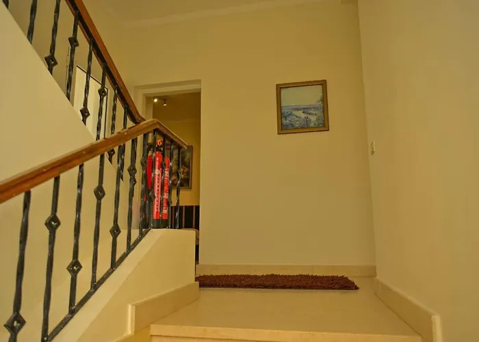 Stylish 4br V15 With A Private Heated Pool At White *