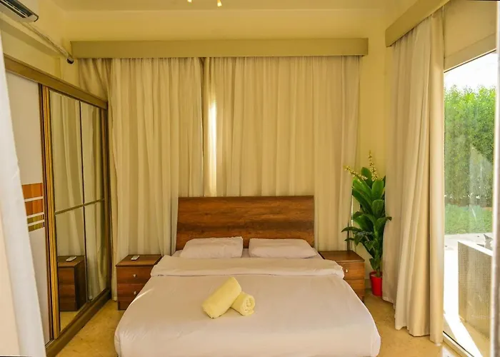 Stylish 4br V15 With A Private Heated Pool At White Hurgada
